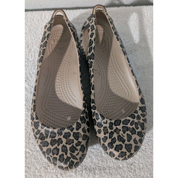 Crocs Kadee Womens Size 8 Ballet Flats Leopard Animal Print Slip On Shoes - Picture 4 of 12